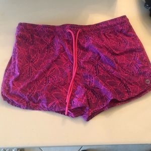 NWOT Vineyard Vines Shorts Size M
